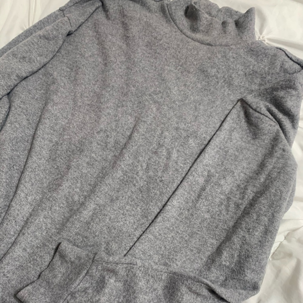 Grey Long Sleeve Turtle Neck Shirt